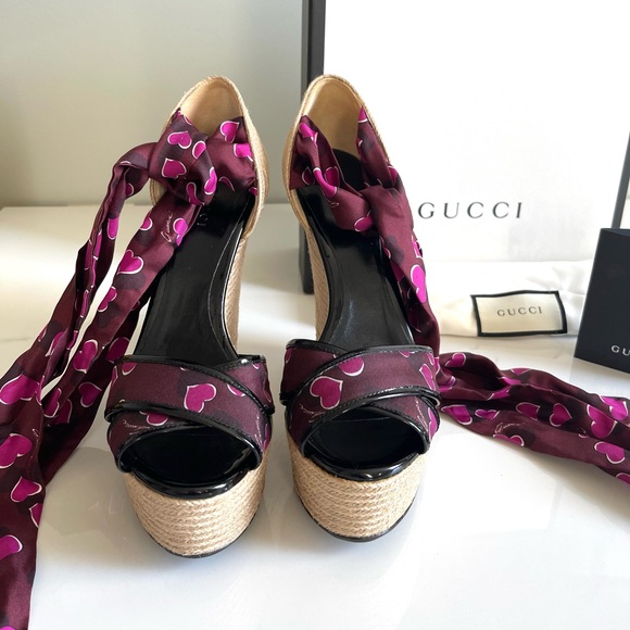 AUTHENTIC GUCCI WEDGE ESPADRILLES - Picture 7 of 16